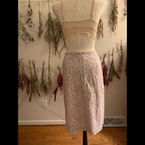 Ditsy Floral Cotton Stretch Gap Skirt - Picture 5 of 9